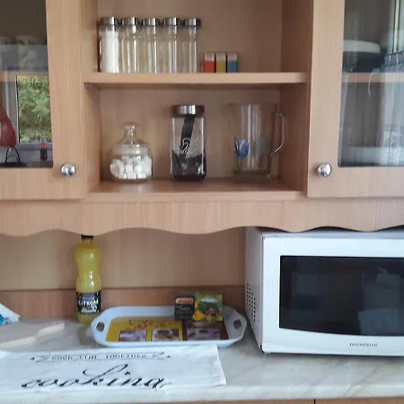 Pero Vendeghaz Pensjonat Debreczyn